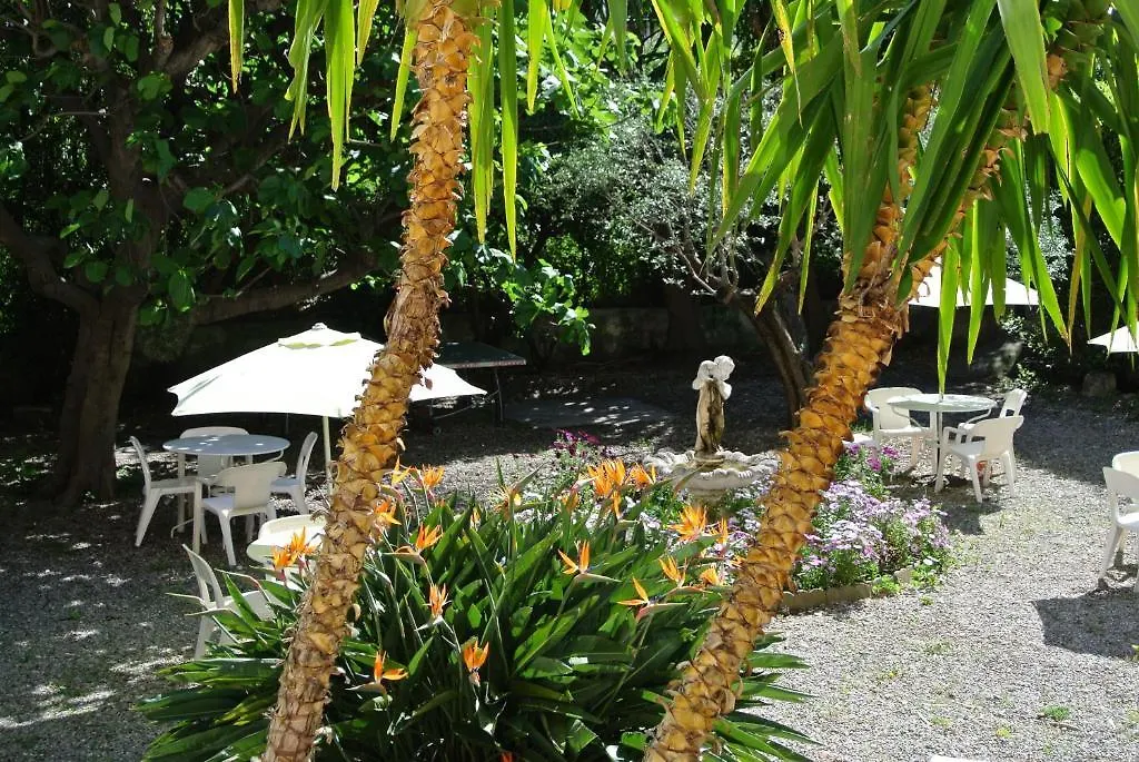 Hotel Castel Mistral Juan-les-Pins