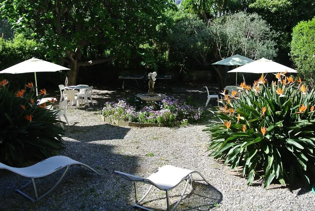 Hotel Castel Mistral Juan-les-Pins